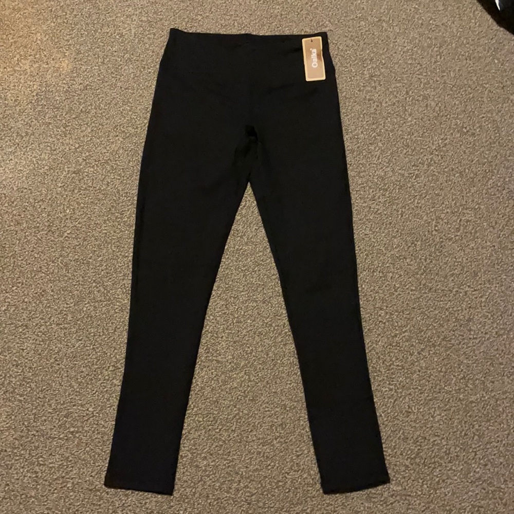 NWT Oalka Leggings
